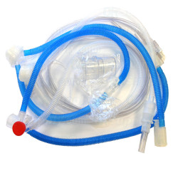 Neonatal Respiratory Breathing Circuit with Water Traps